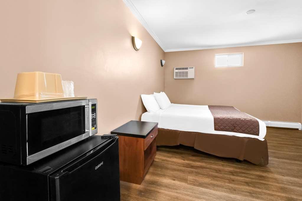 Americas Best Value Inn Avenel Woodbridge الغرفة الصورة